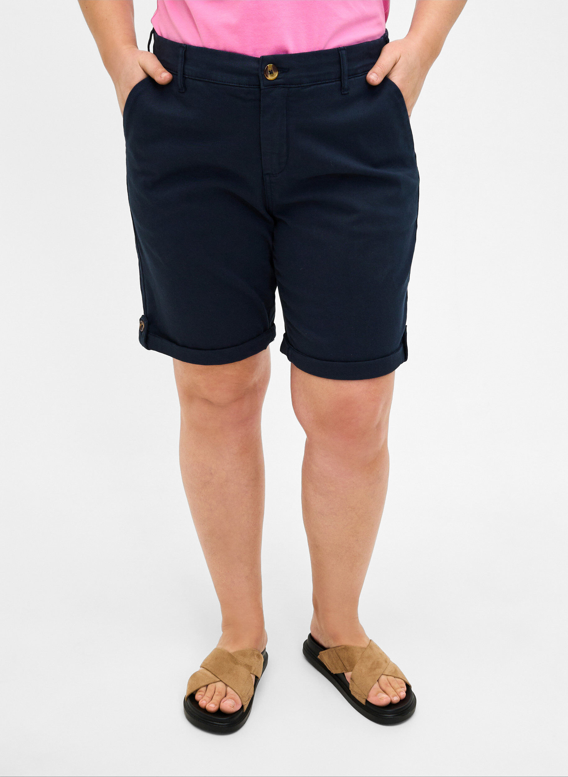 Zizzifashion Chino shorts with pockets, Navy Blazer, Model image number 2