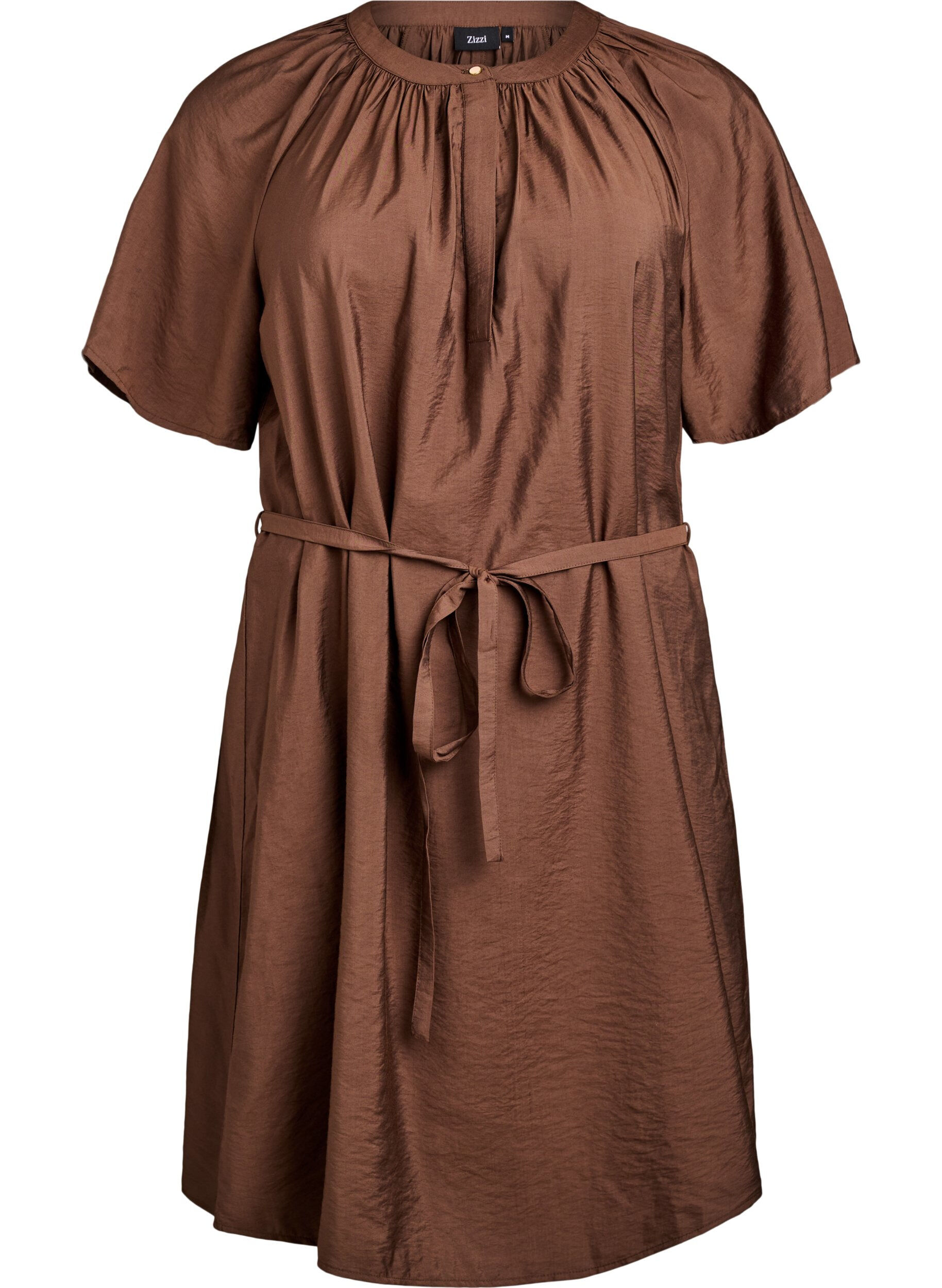 Knee-length dress with short sleeves and tie belt