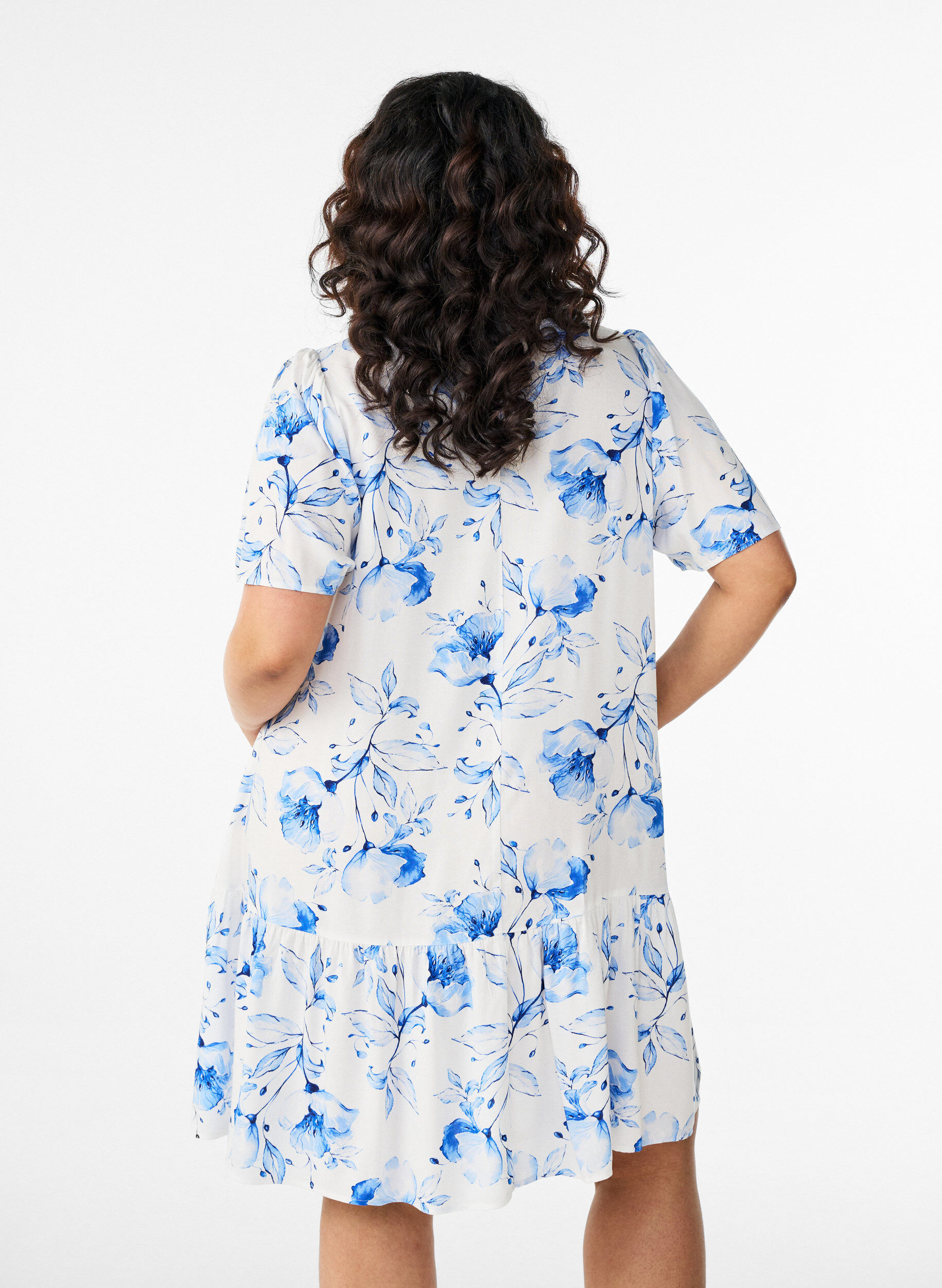 Zizzifashion Dress in viscose with cutline, White, Model image number 2