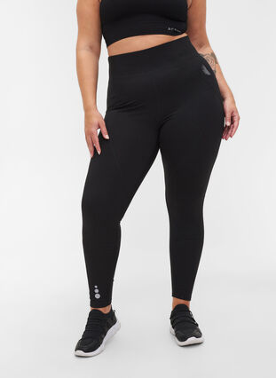 Gym leggings with back pocket and fleece, Black, Model image number 2