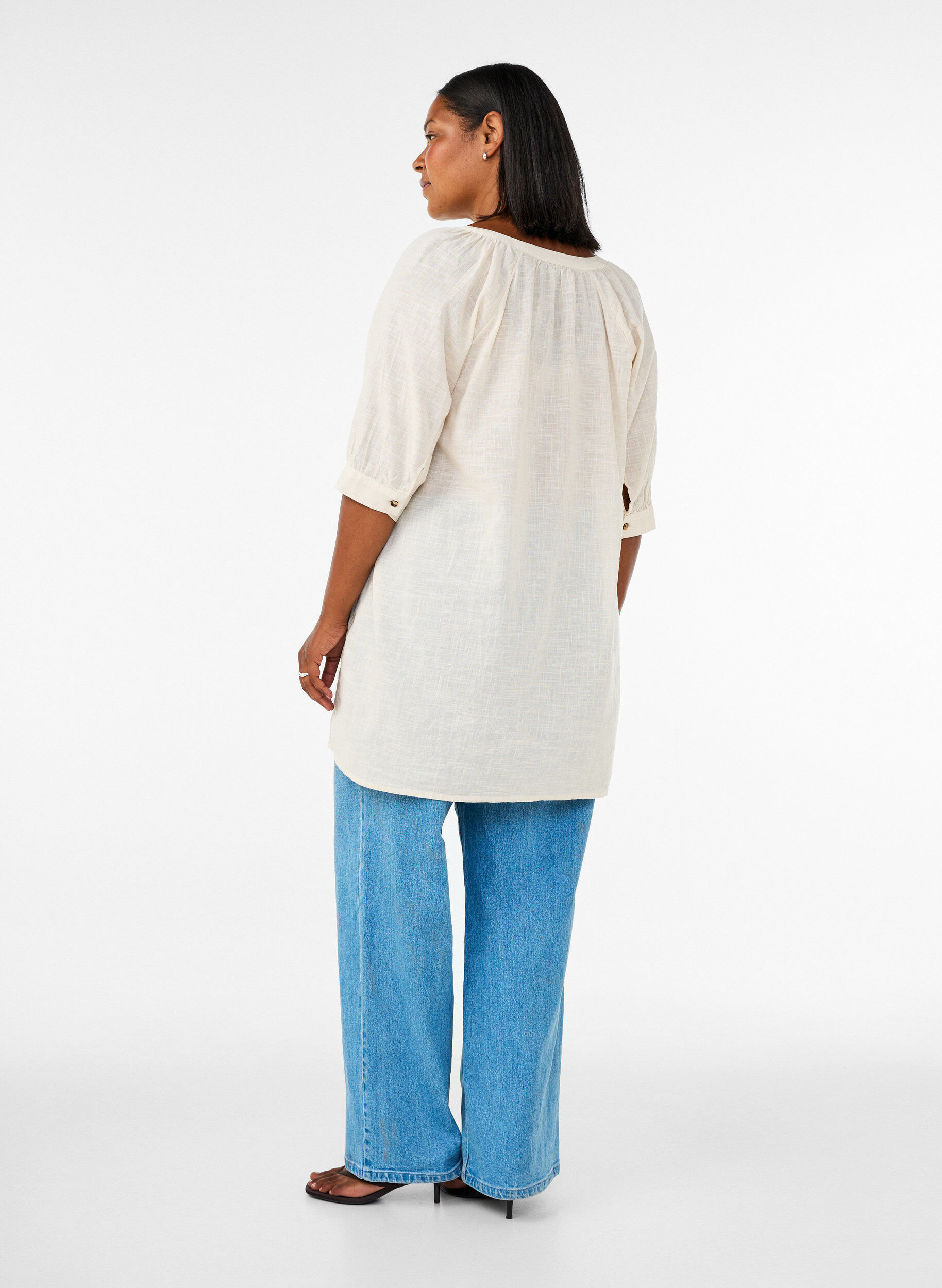 ZizzifashionCotton tunic with V-neck, Vanilla, Model image number 2