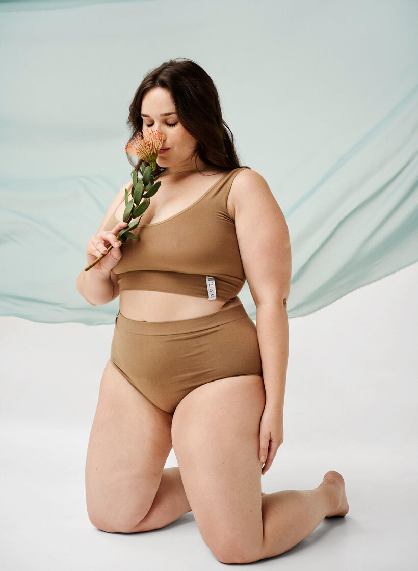 Seamless bra with round neckline, Driftwood, Image image number 0