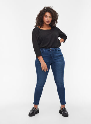 Promotional item - Cropped Amy jeans with slit, Blue denim, Model image number 0