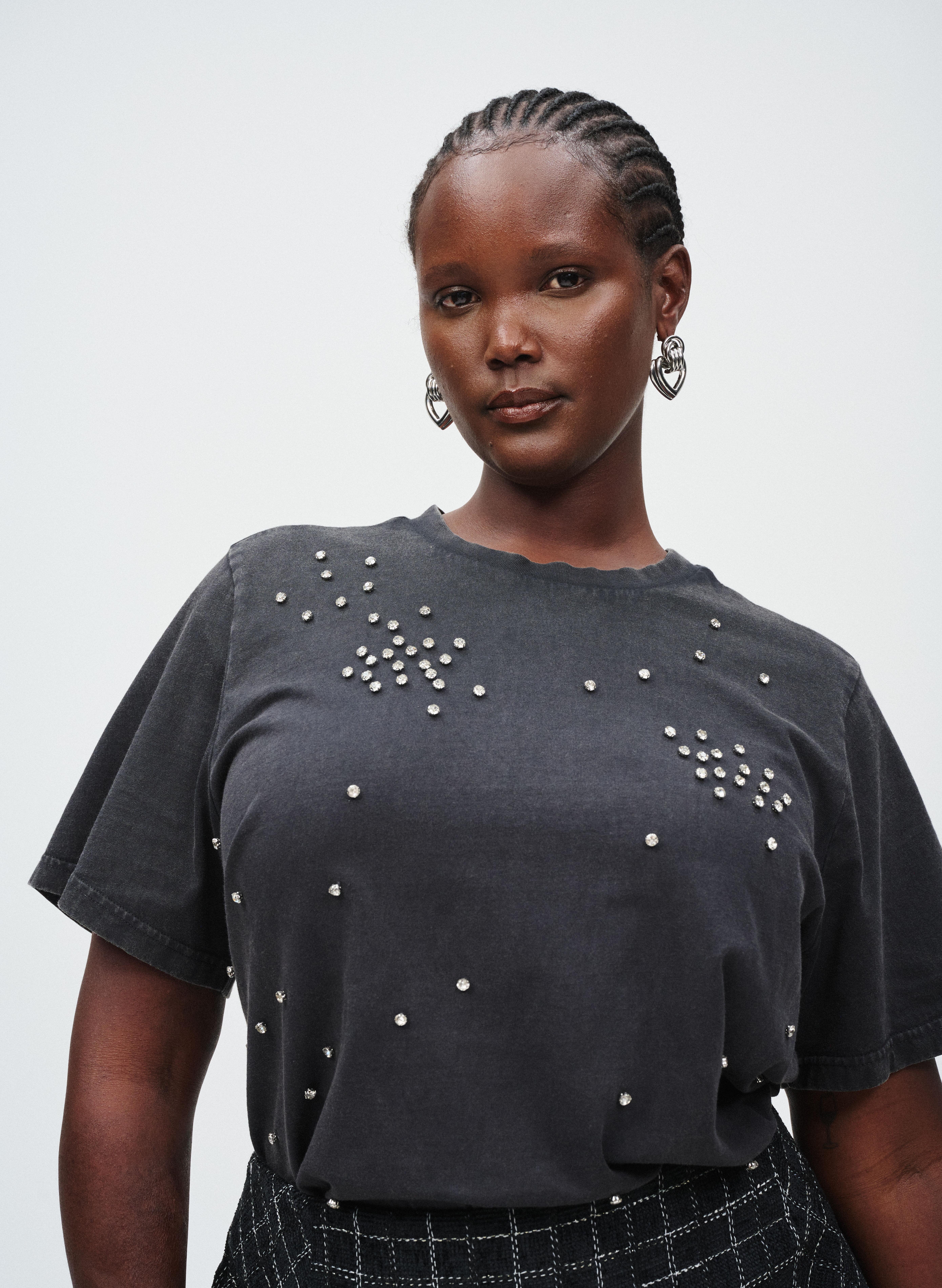 Zizzifashion Look with rhinestones, , Model