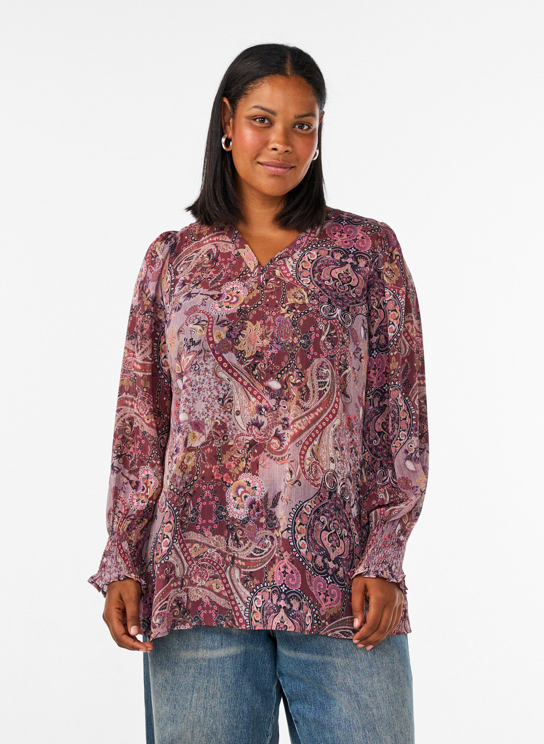 Tunic with paisley print and smocked cuffs, Rose, Model