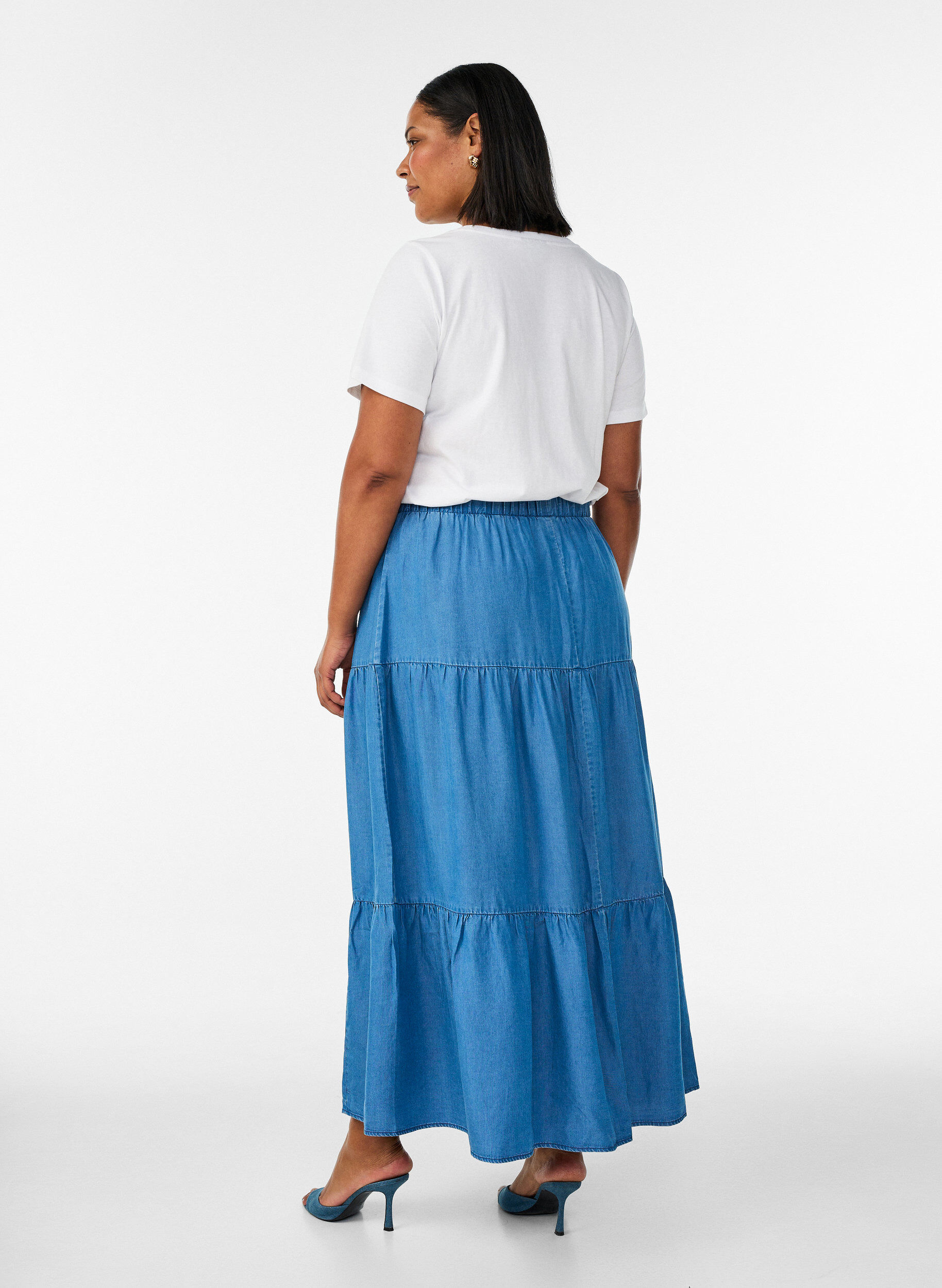 Zizzifashion Denim maxi skirt with ruffles, Blue, Model image number 1