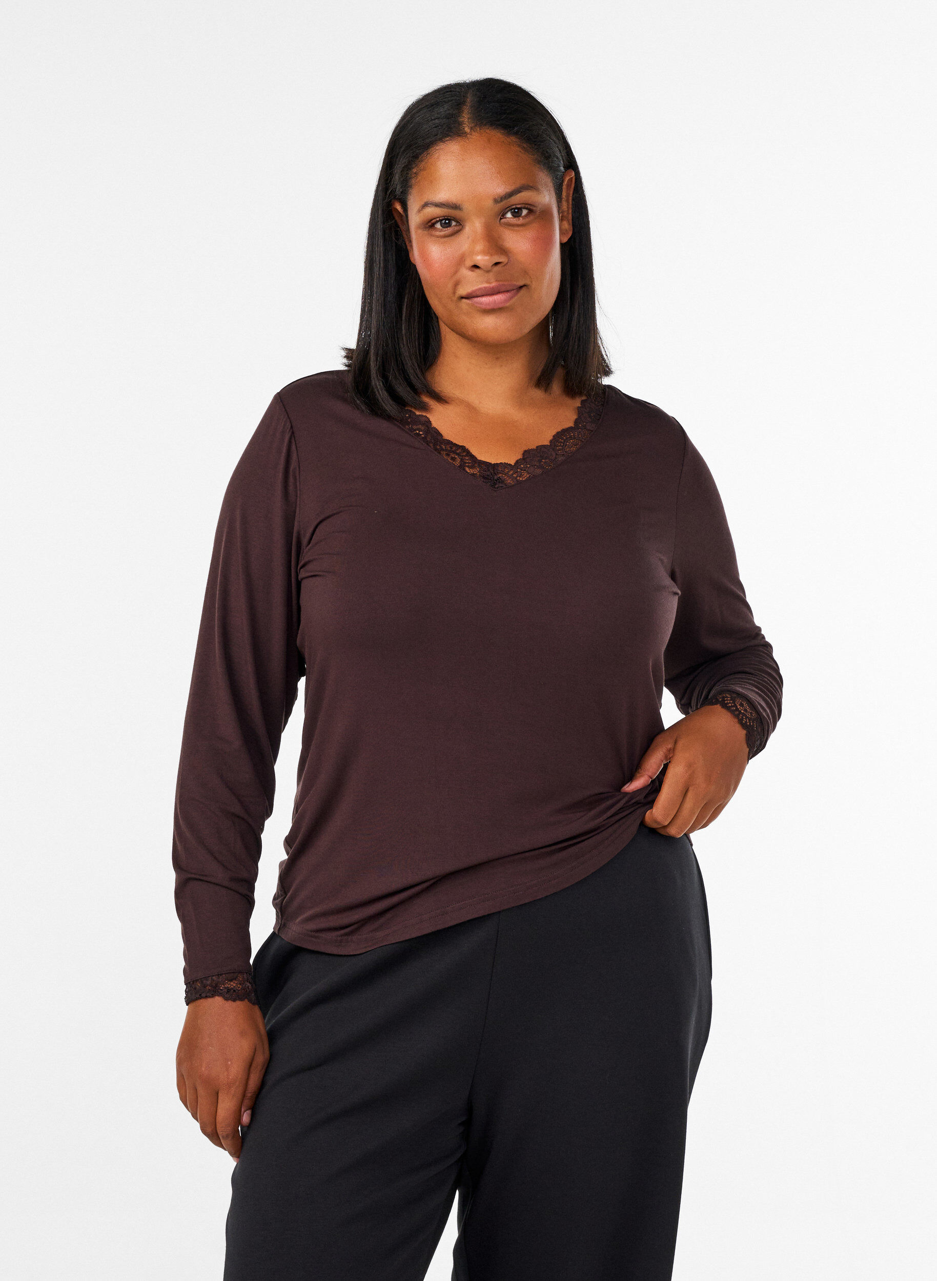 ZizzifashionViscose blouse with lace trim and V-neck, Brown, Model image number 0