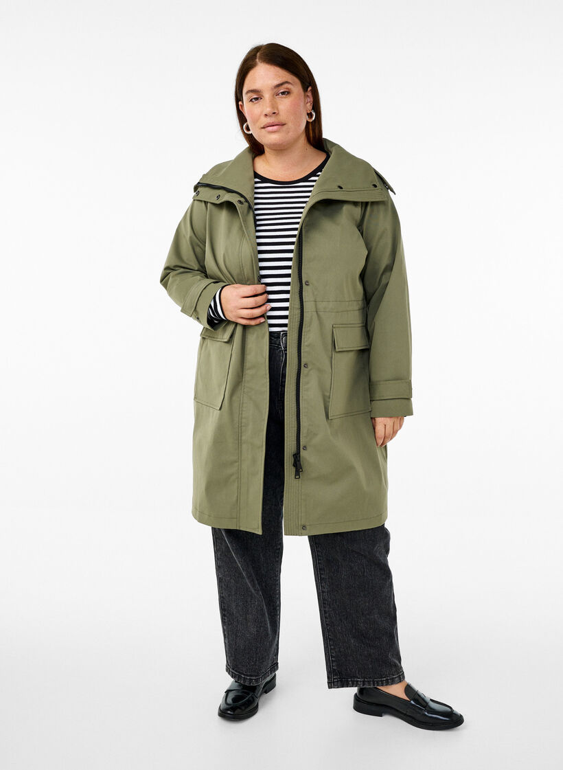 Water-resistant parka jacket, Green, Model image number 1