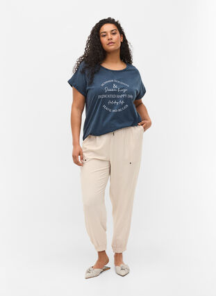 Organic cotton t-shirt with print, NavyBlazer Acid Bird, Model image number 2