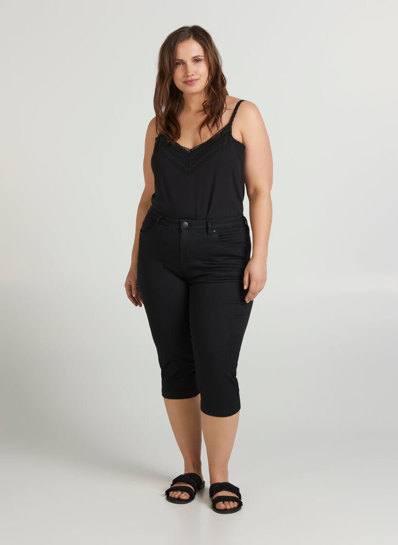 Slim fit Emily capri jeans, Black, Model image number 1