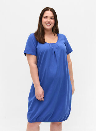 Short-sleeved cotton dress with round neckline, Dazzling Blue, Model image number 0