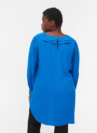 Viscose tunic with v-neckline and collar, Princess Blue, Model image number 1