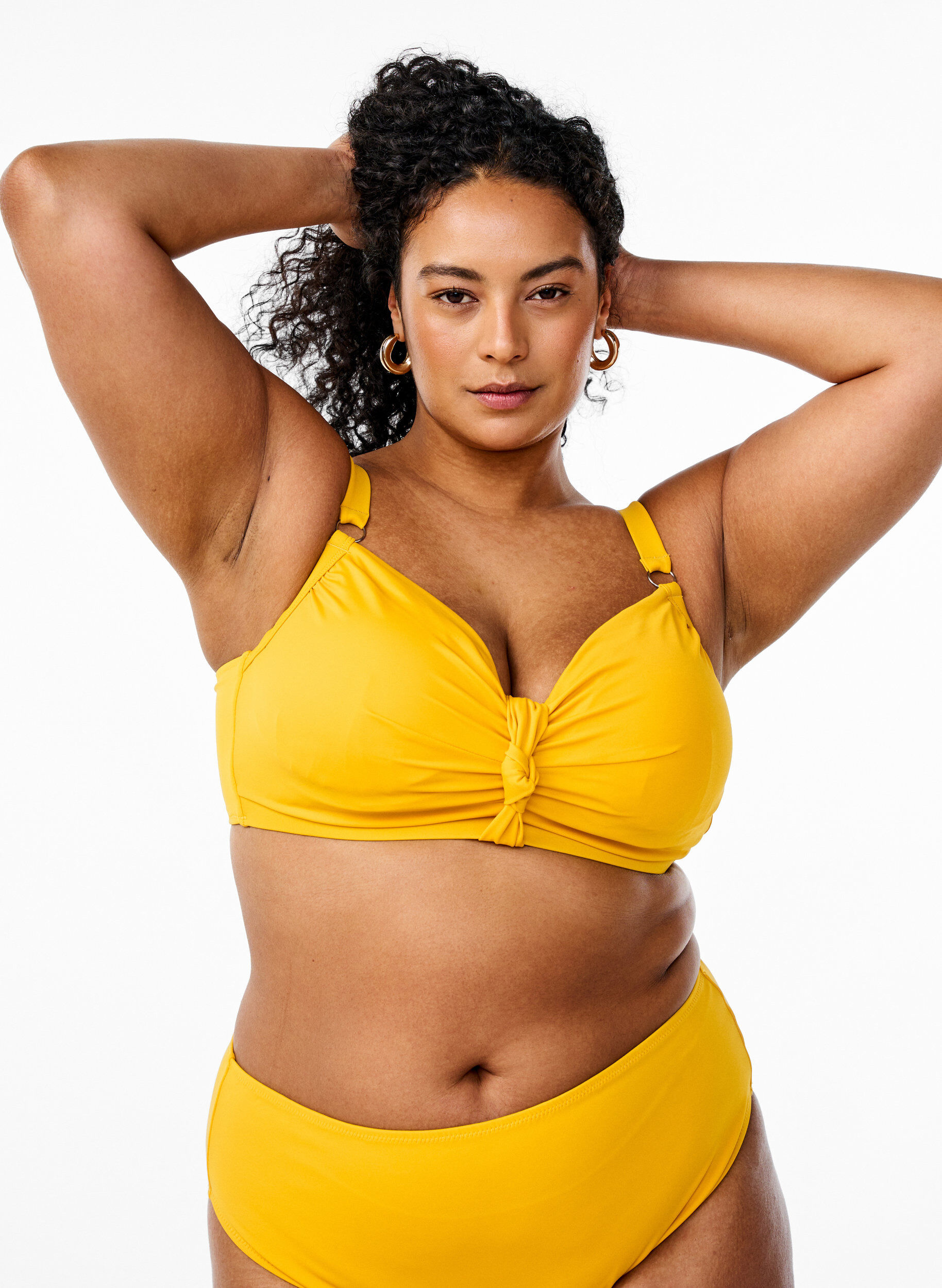 Zizzifashion Bikini top with underwire and knot detail, Yellow, Model image number 1