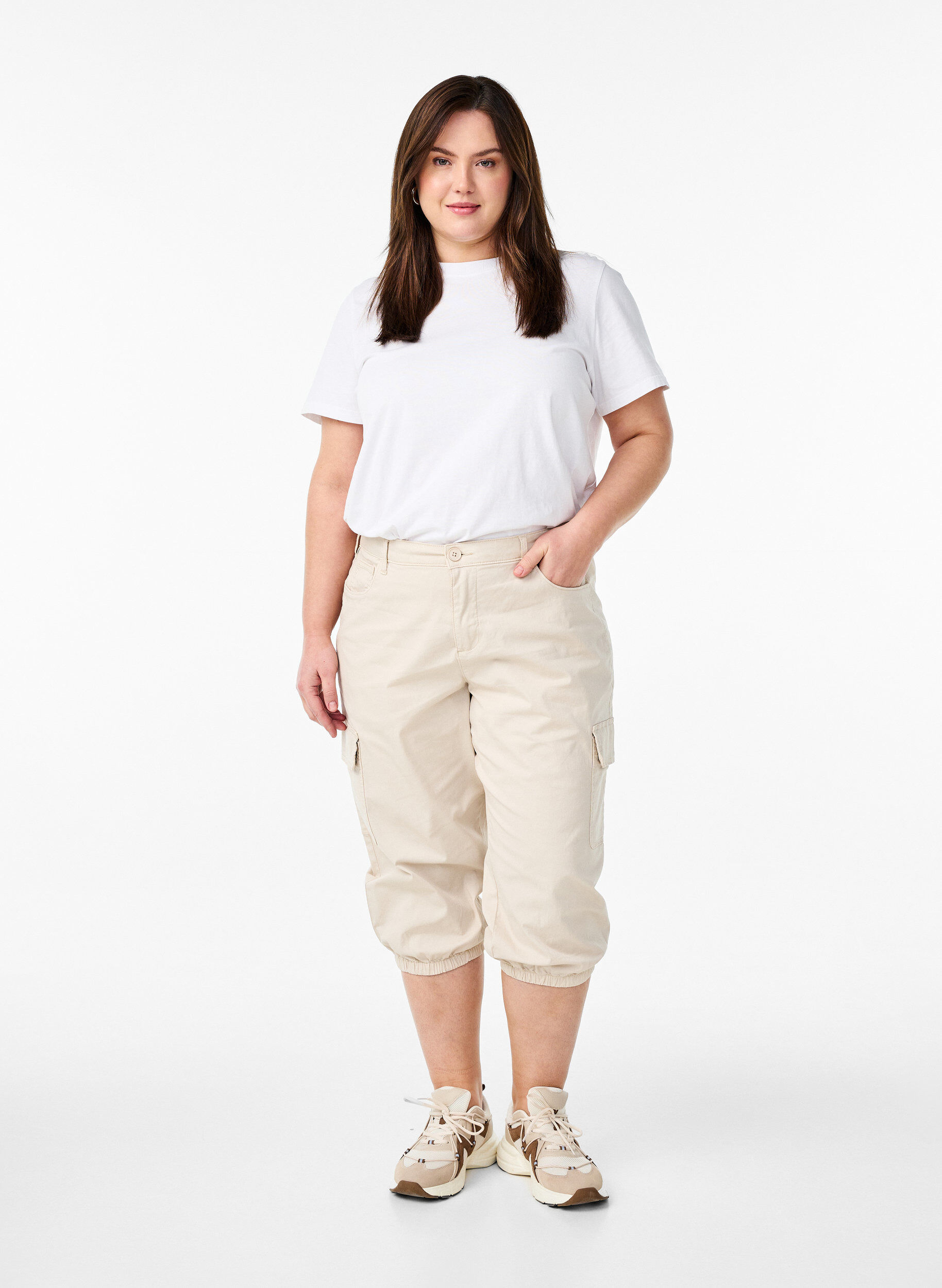 Cargo knickers with high waist, Beige, Model