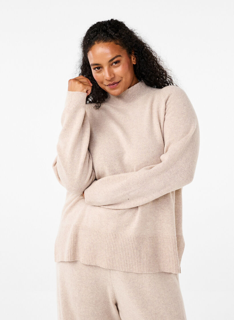 Merino wool turtleneck jumper, Pumice Stone Mel., Model image number 0