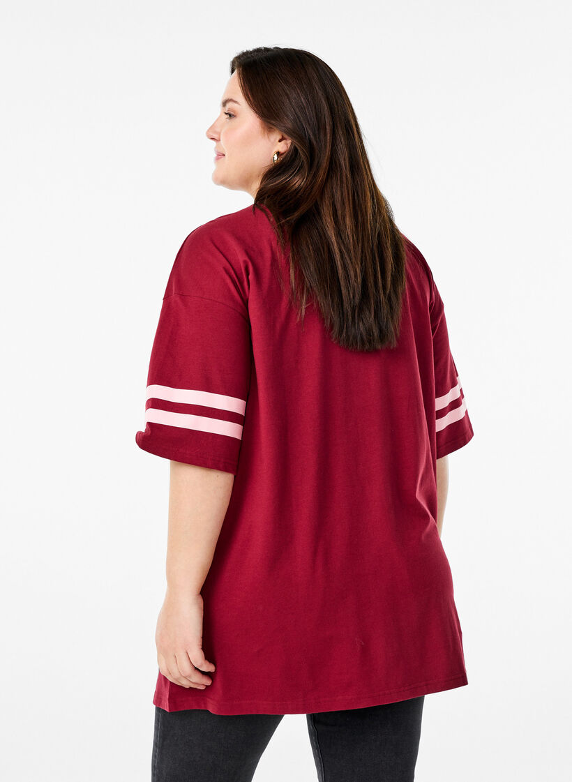 Sporty oversized college T-shirt, Red, Model image number 2