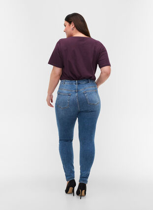 Super slim Amy jeans in cotton mixture, Blue denim, Model image number 1