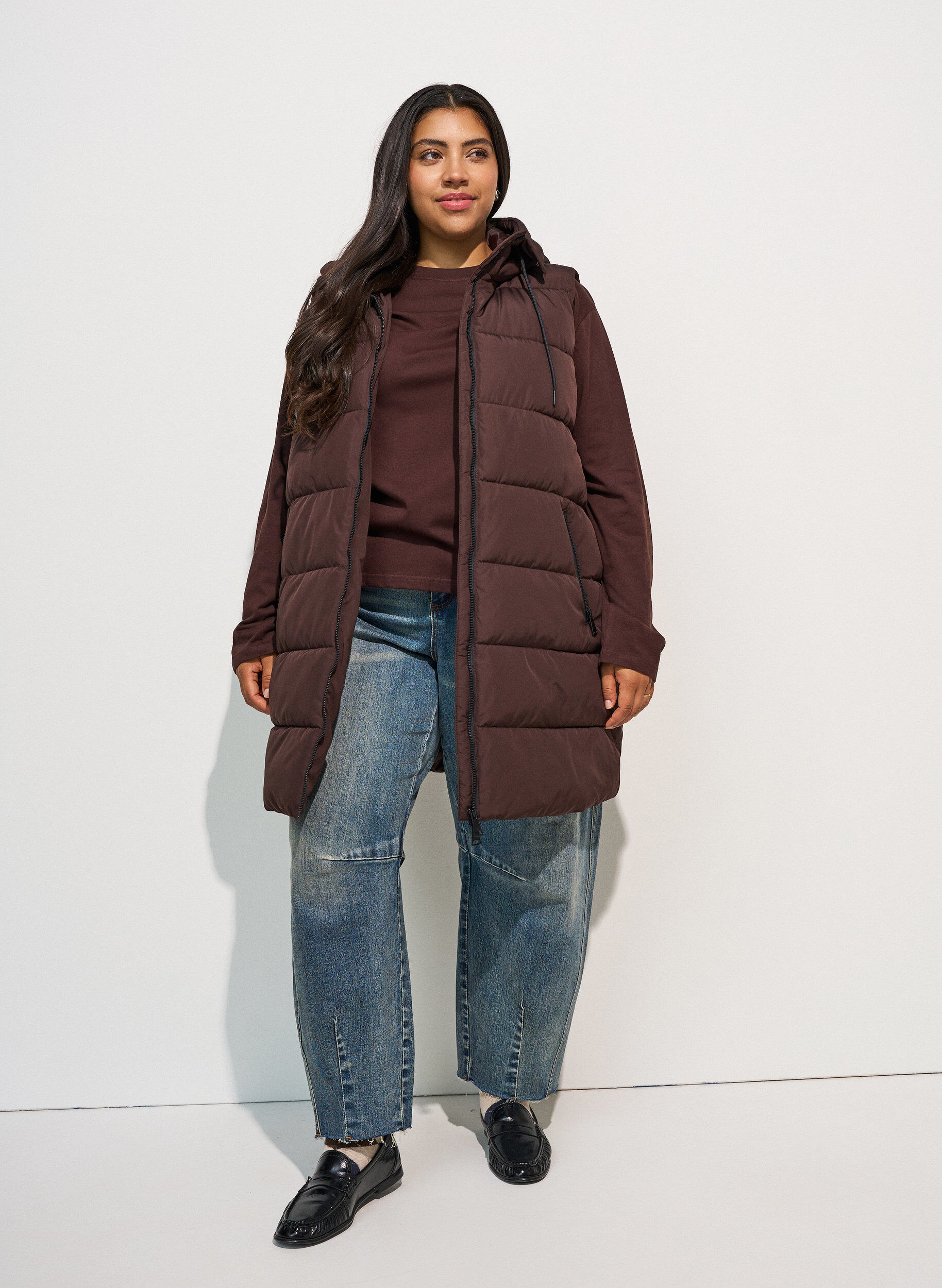 ZizzifashionLong vest with hood and pockets, Brown, Model image number 0