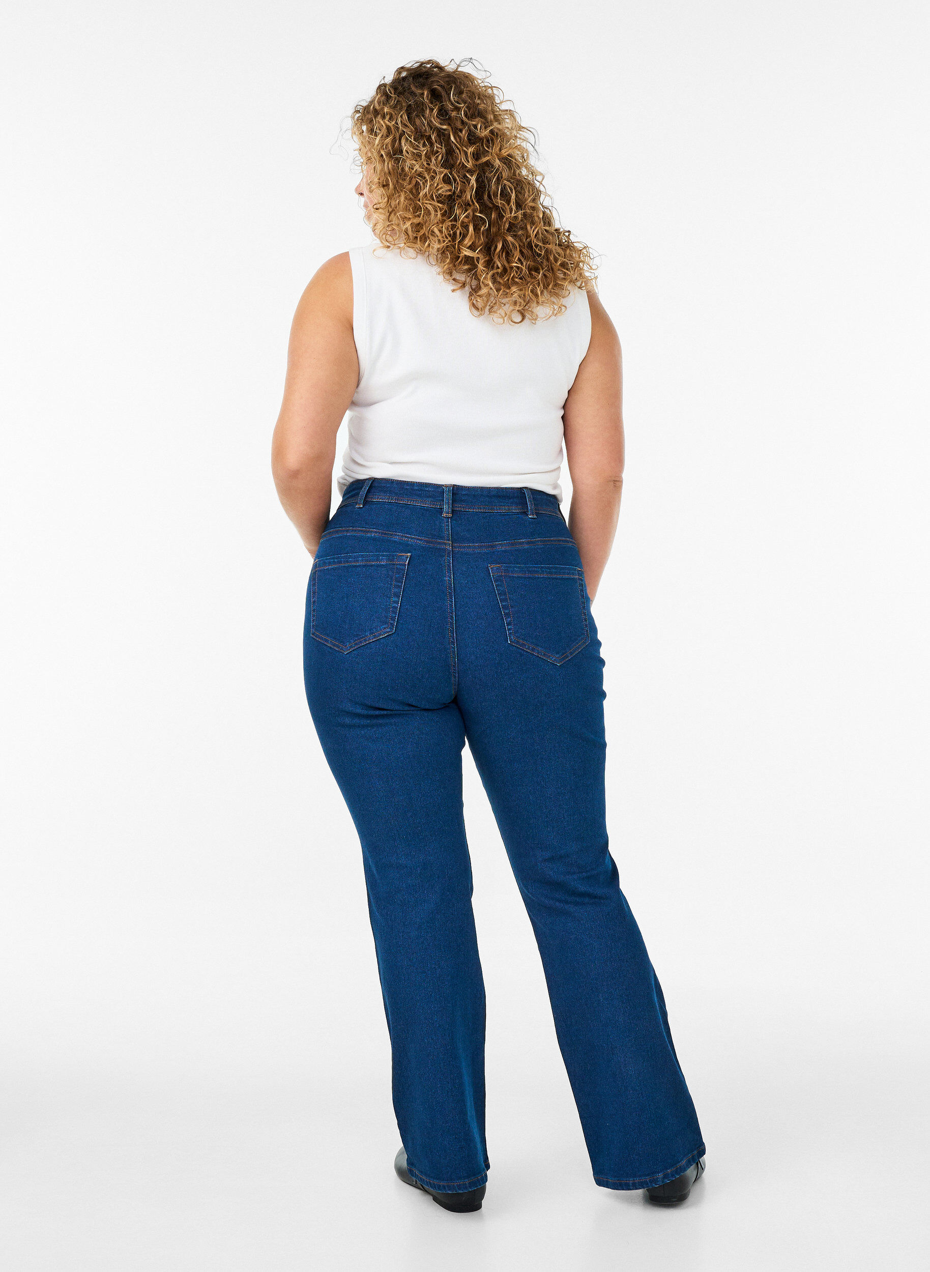 Zizzifashion High waisted jeans with bootcut, Blue, Model image number 1