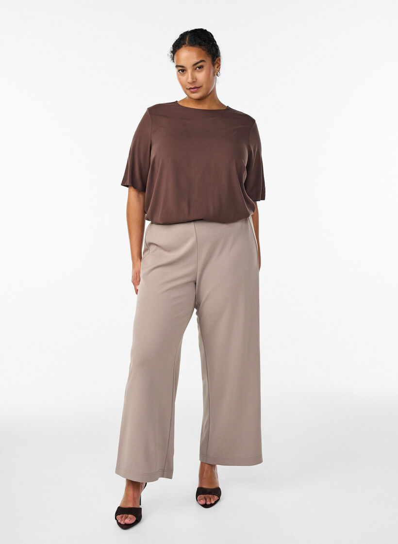 Short-sleeved woven blouse with round neck, Brown, Model image number 1