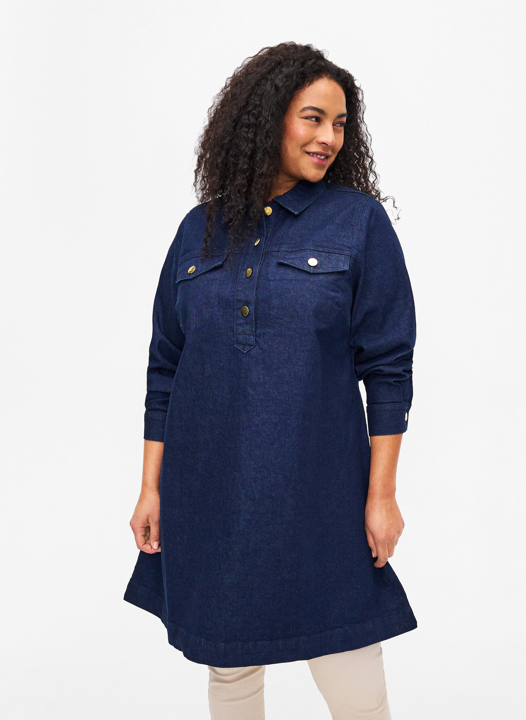 Zizzifashion Denim dress with A-shape and buttons, Dark Blue Denim, Model image number 0