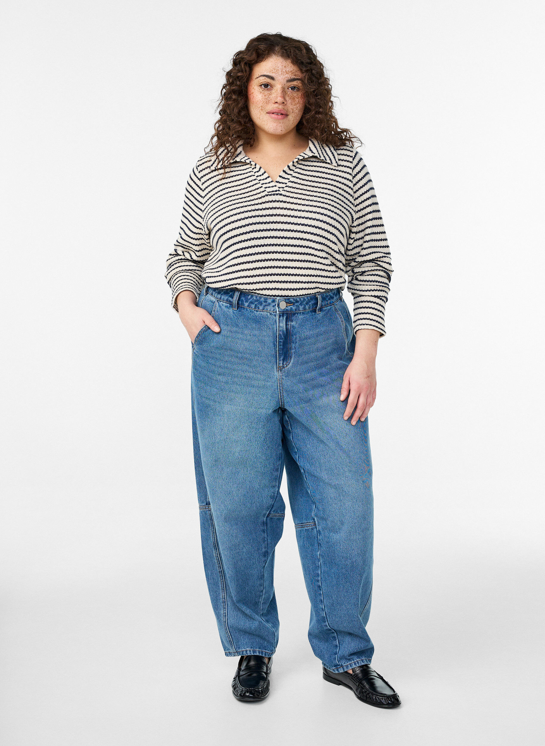 Zizzifashion Striped jersey blouse with a collar and V-neck, Beige, Model image number 1