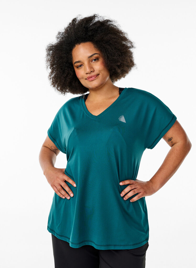 Loose training t-shirt with v-neck, Green, Model image number 0