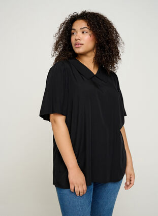 Viscose blouse with v-neck and collar, Black, Model image number 0