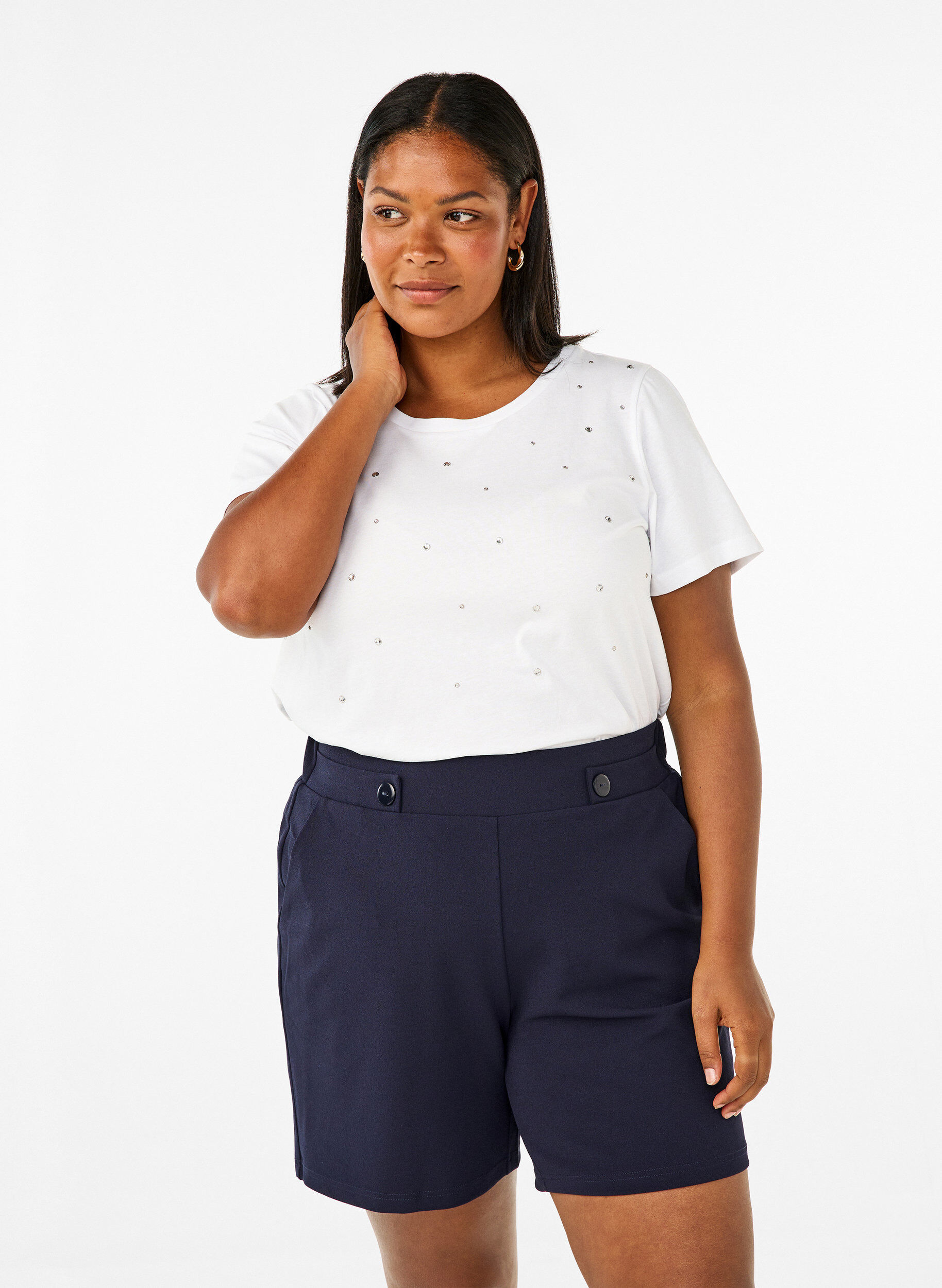 Shorts with pockets and loose fit, Blue, Model