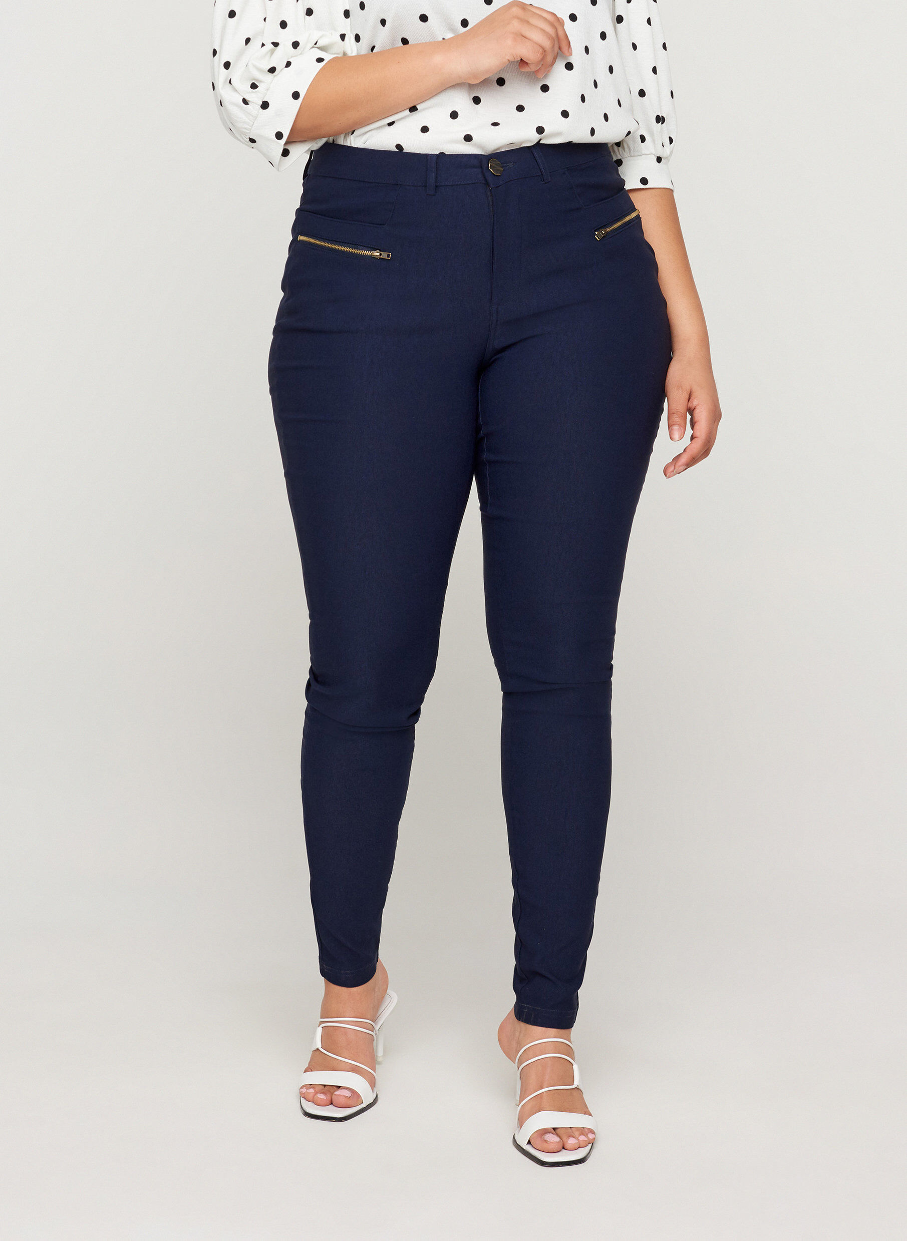 Zizzifashion Close-fitting trousers with zipper details, Blue, Model image number 3