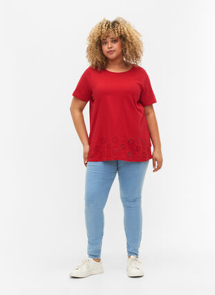 T-shirt in cotton with embroidery anglaise, Tango Red, Model image number 2
