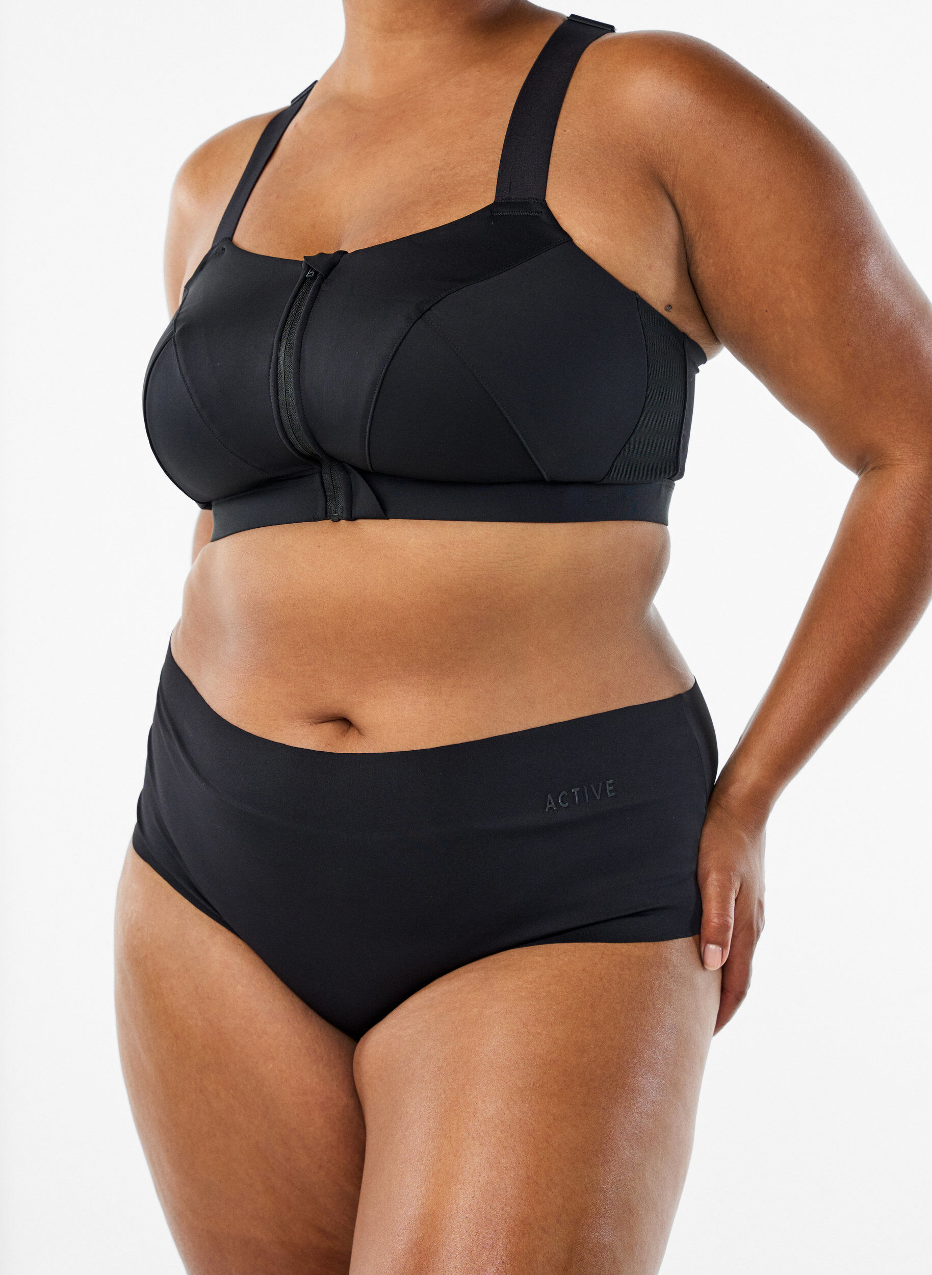 Zizzifashion 2-pack invisible brief training panties, Black, Model image number 3