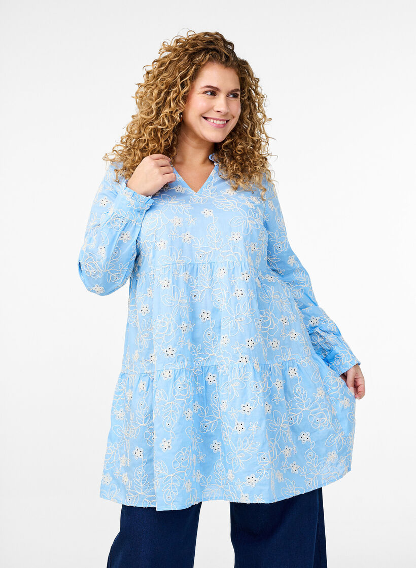 Dress with embroidered flowers and long sleeves, Light Blue, Model image number 0