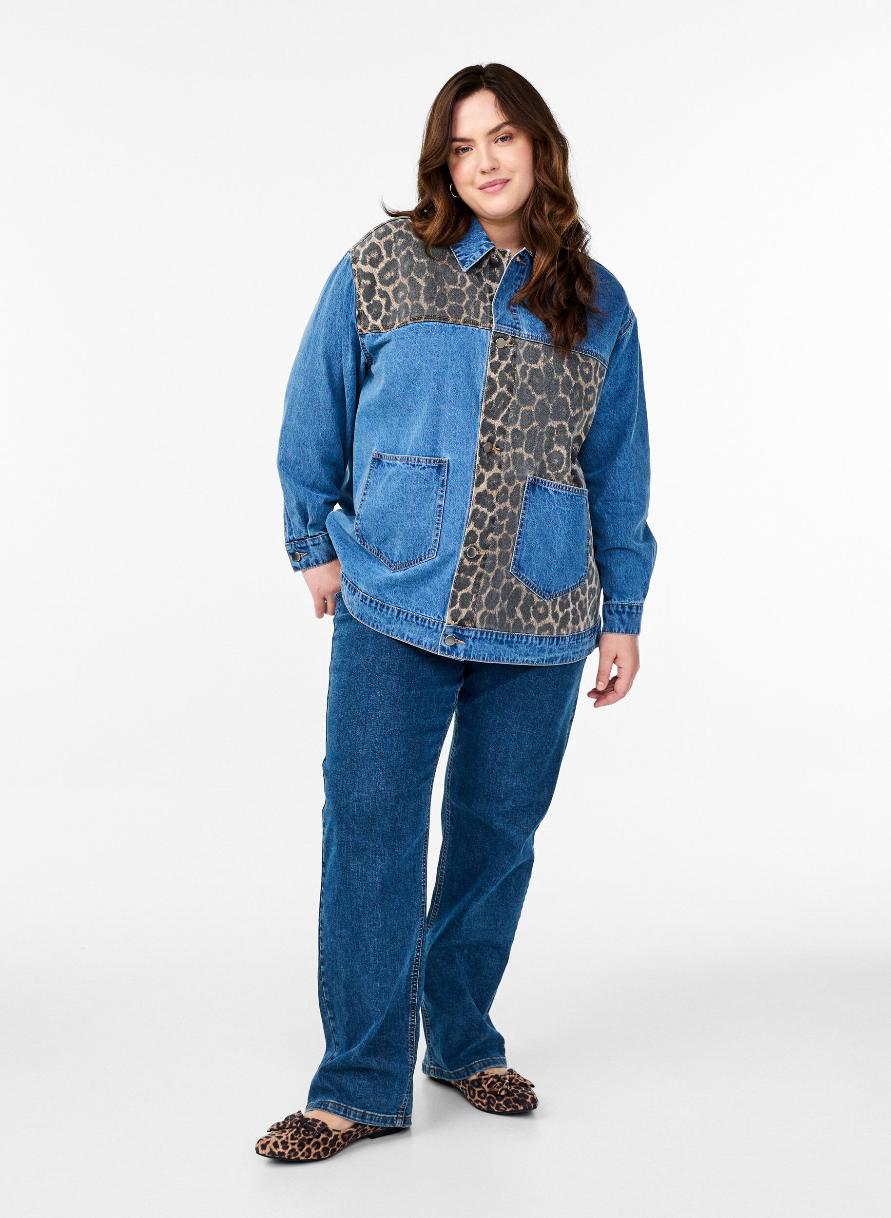 Zizzifashion Denim shirt with leopard print details, Blue, Model image number 1