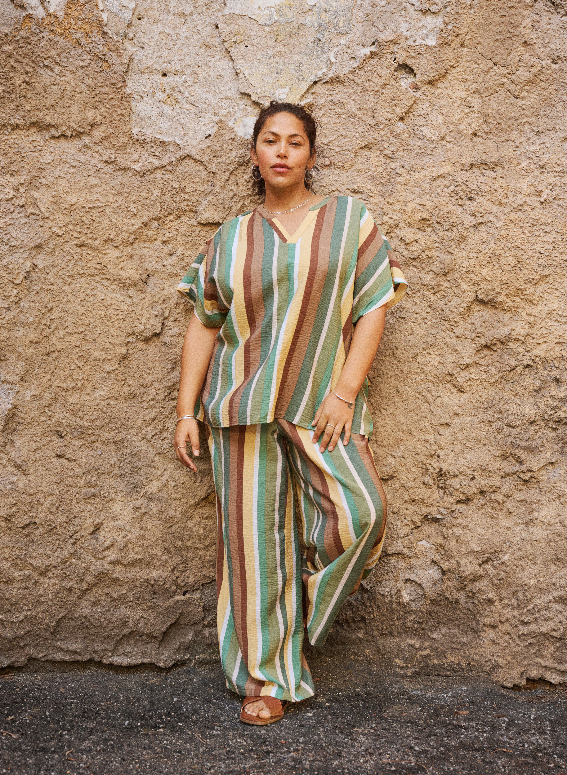 Zizzifashion Loose viscose trousers with stripes, Brown, Image image number 0