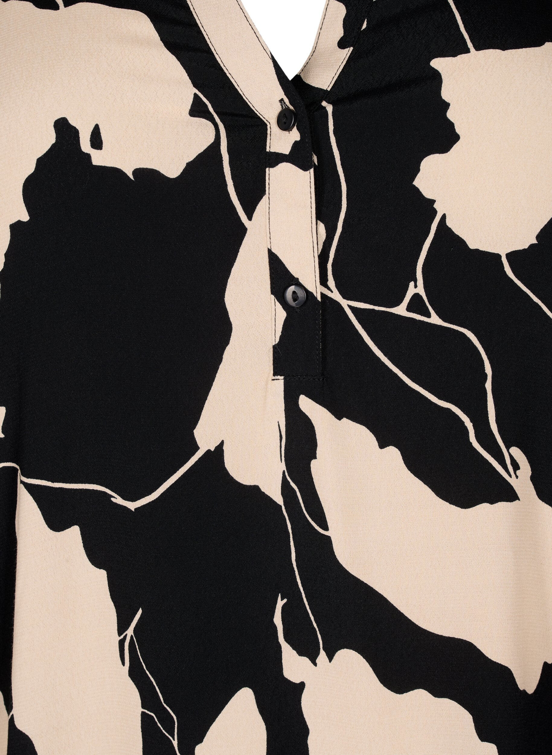 Zizzifashion Printed viscose blouse with smock, Black AOP, Packshot image number 2