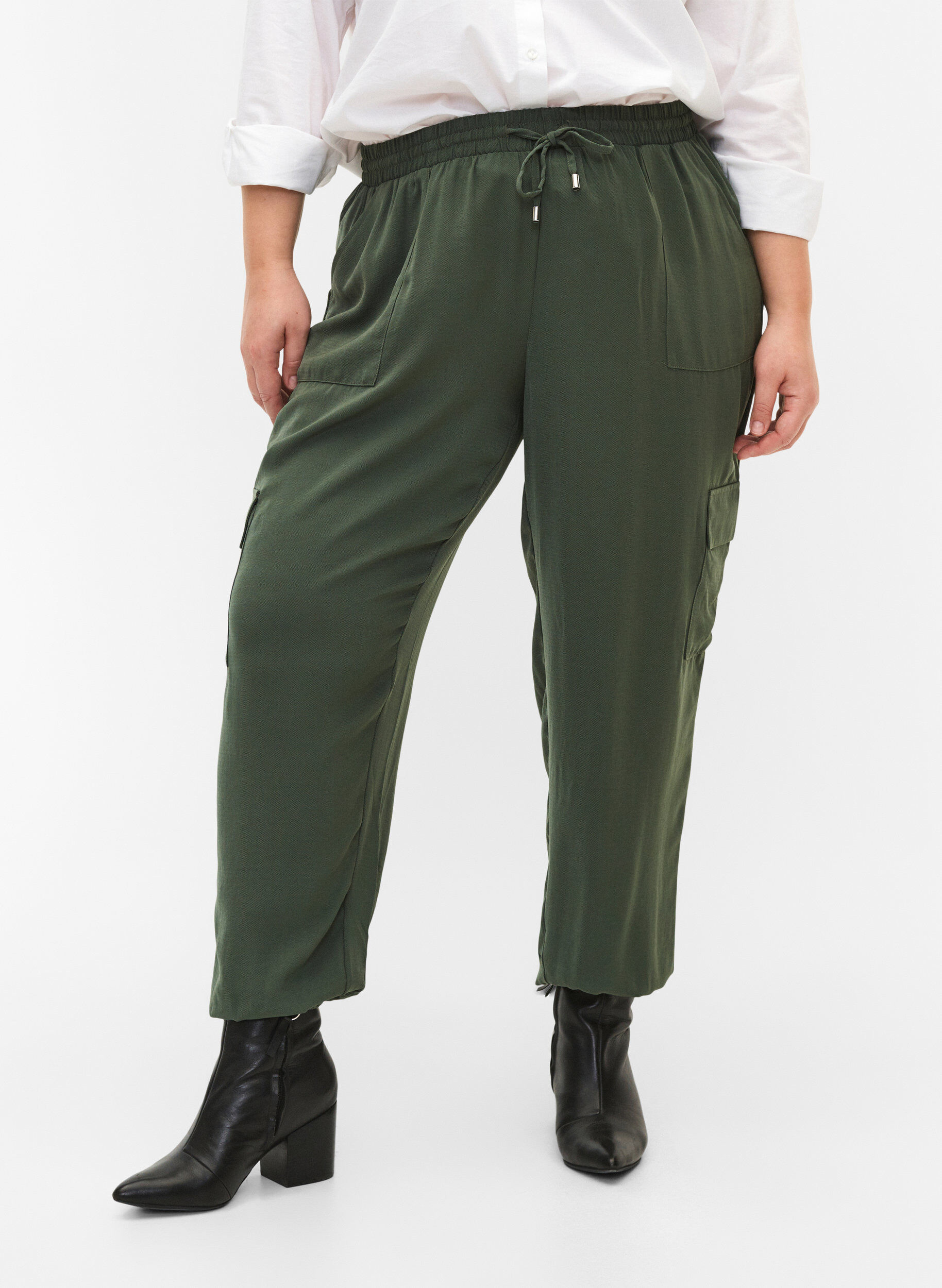 Zizzifashion Trousers with cargo pockets, Thyme, Model image number 2
