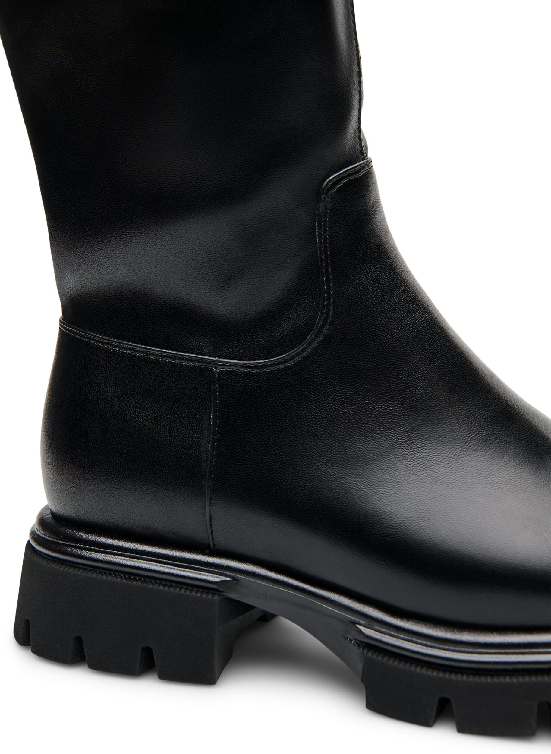 ZizzifashionLong boot in faux leather with a chunky sole, Black, Packshot image number 2