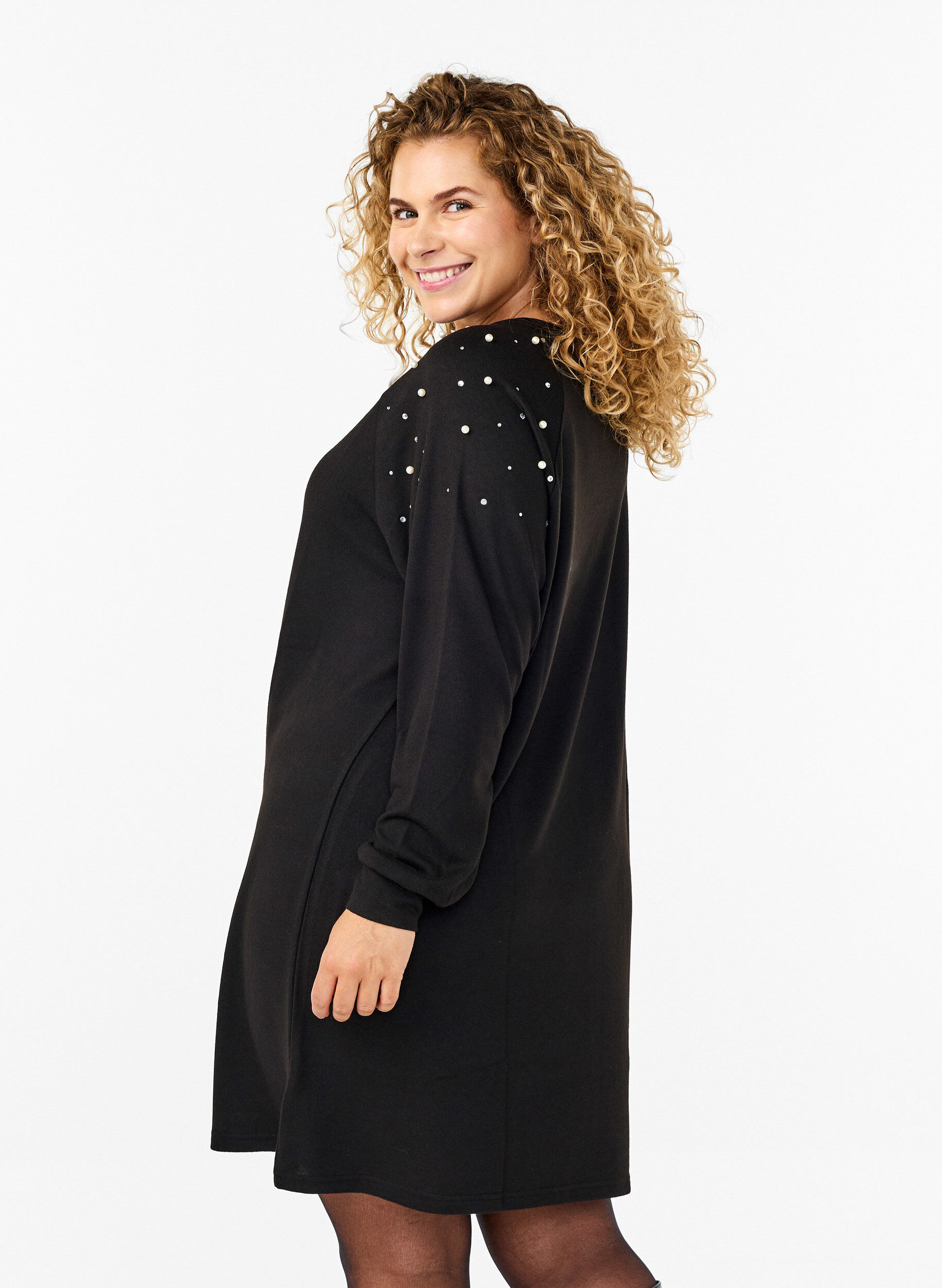 Zizzifashion Long-sleeved dress with pearls, Black, Model image number 2