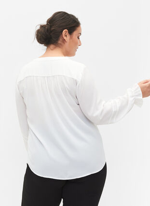 Top with long sleeves and button closure, Bright White, Model image number 1