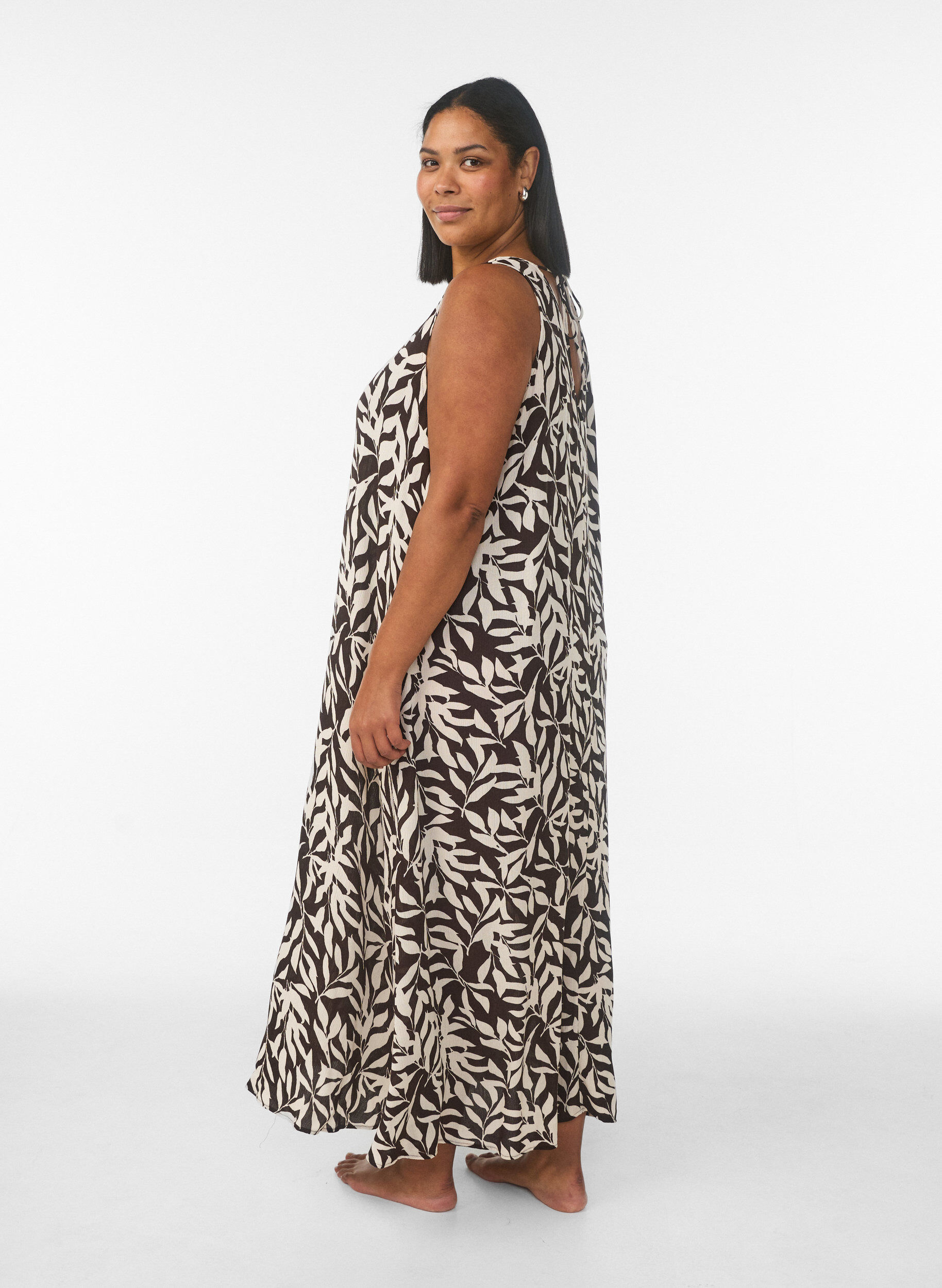 ZizzifashionSleeveless A-line maxi dress with a V-neck, Brown, Model image number 1