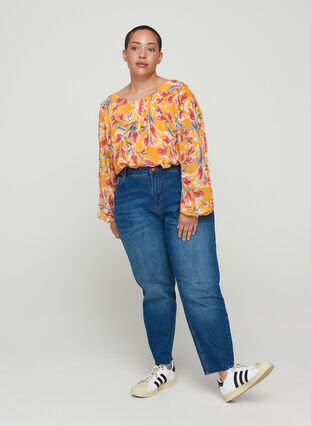 Floral pleated blouse, Cadmium Yellow AOP, Model image number 2