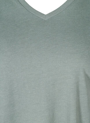 V-neck t-shirt, Balsam Green, Packshot image number 2