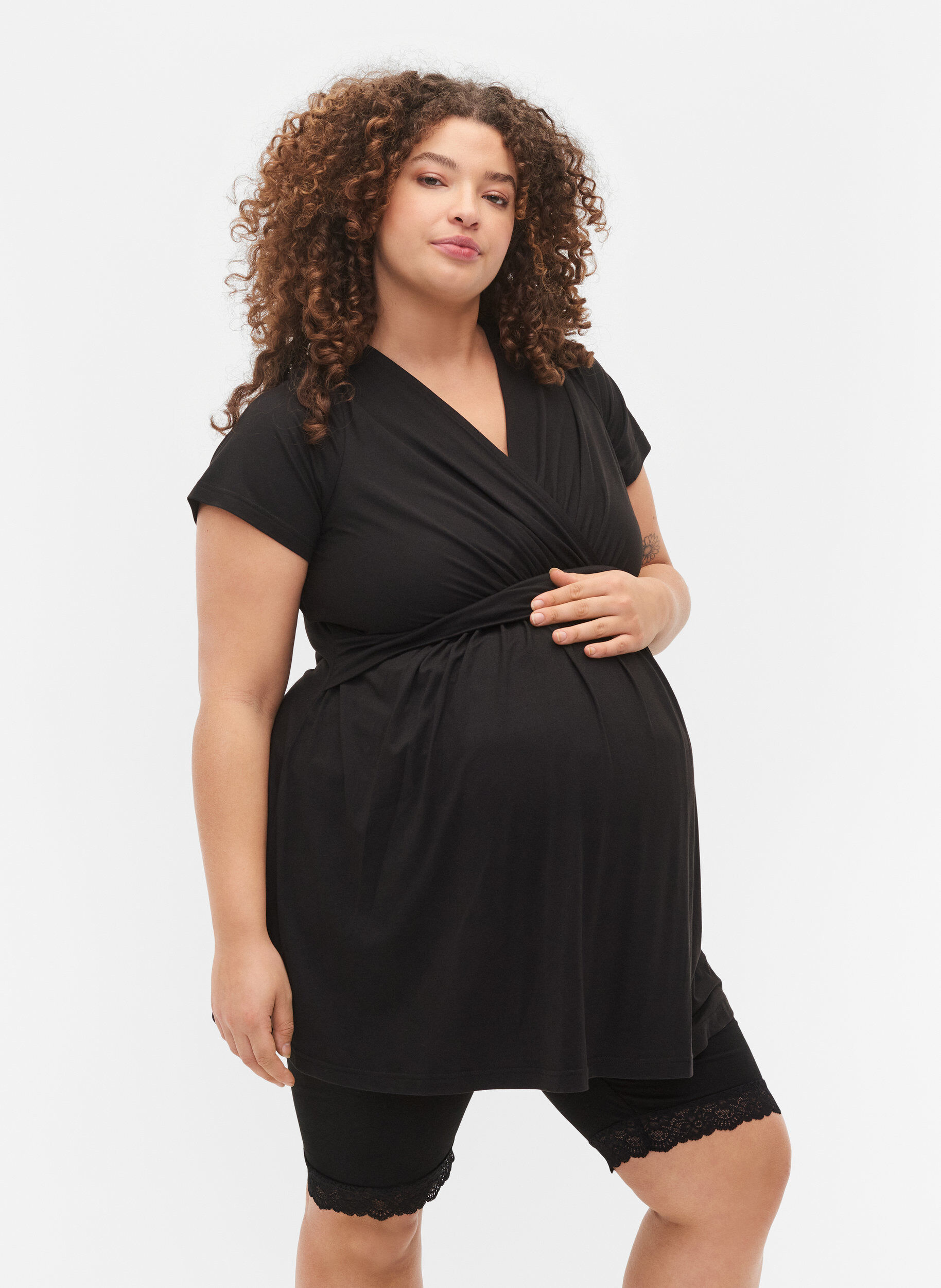 Zizzifashion Short sleeve maternity blouse, Black, Model image number 0