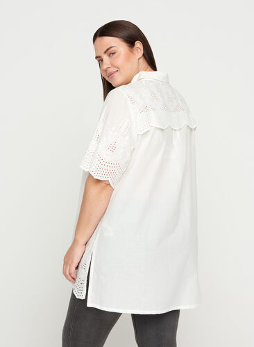 Short-sleeved tunic with broderie anglaise, Bright White, Model image number 1