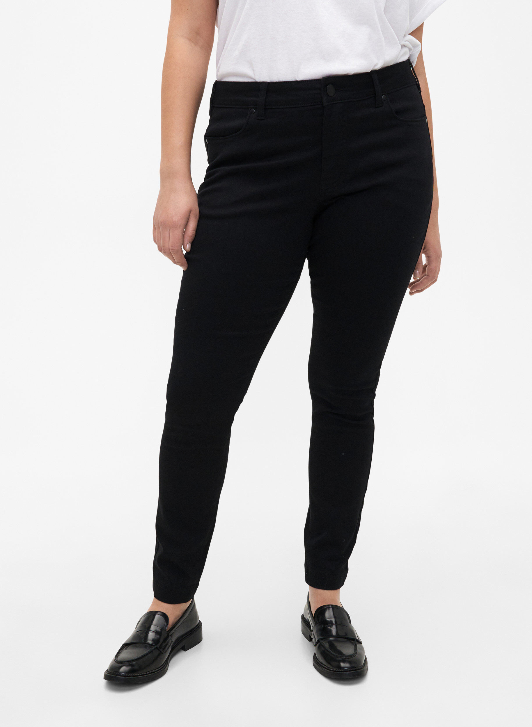 Zizzifashion Viona regular waist jeans, Black, Model image number 2