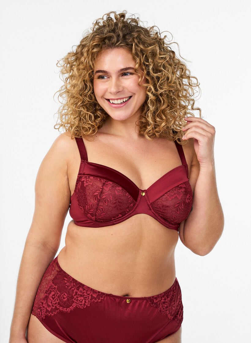 Full coverage bra in shiny microfibre, Dark Bordeaux, Model image number 0