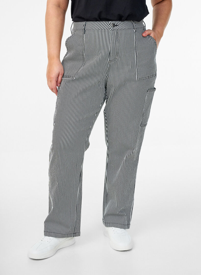 High-waisted striped cargo jeans, Black, Model image number 2