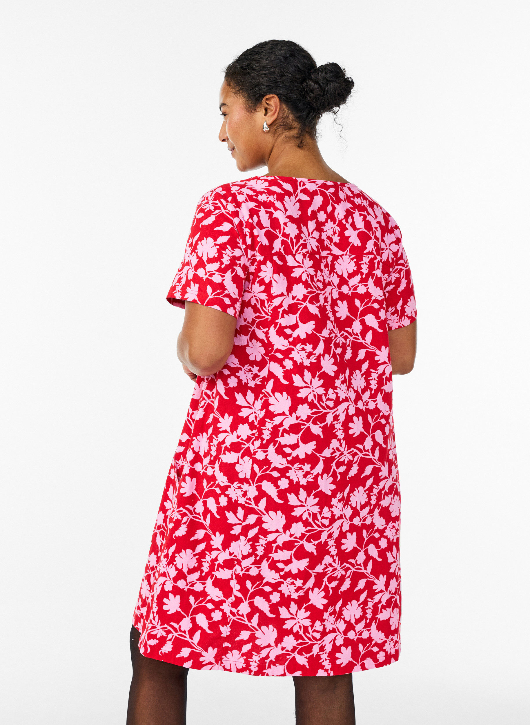 ZizzifashionShort a-line dress with floral print, Red, Model image number 2