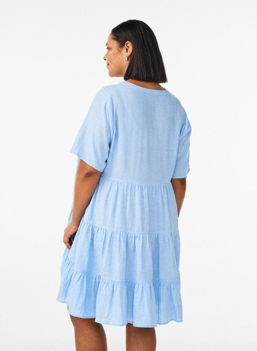 Knee-length A-line dress in linen and viscose, Light Blue, Model image number 2